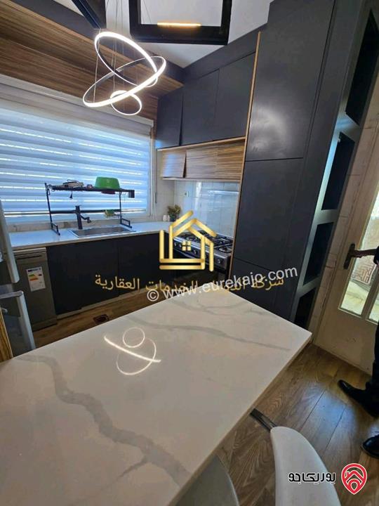 شقة فارغة مساحة 130م طابق ثالث للإيجار في عمان - الجاردنز 