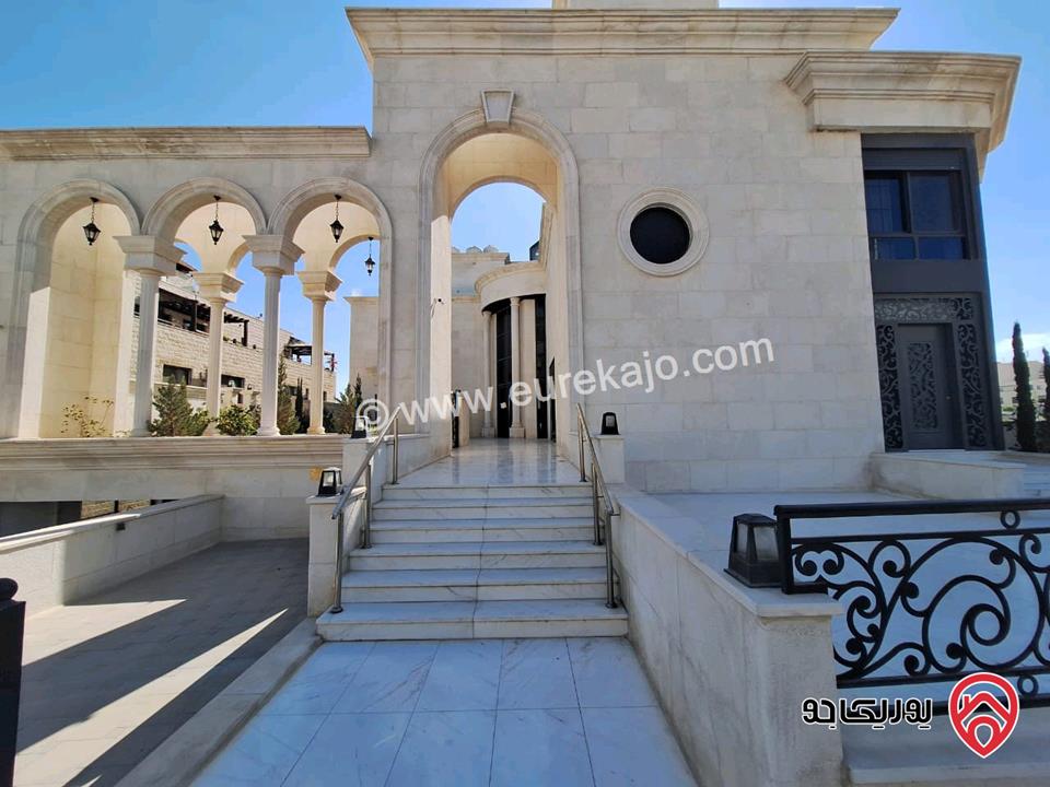 شقة فخمة طابق ثاني مساحة 333م للبيع في عمان - عبدون بالقرب من السفارة السعودية