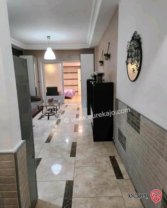 شقة فارغة طابق تسوية مساحة 70م للإيجار في عمان - الدوار الثامن 