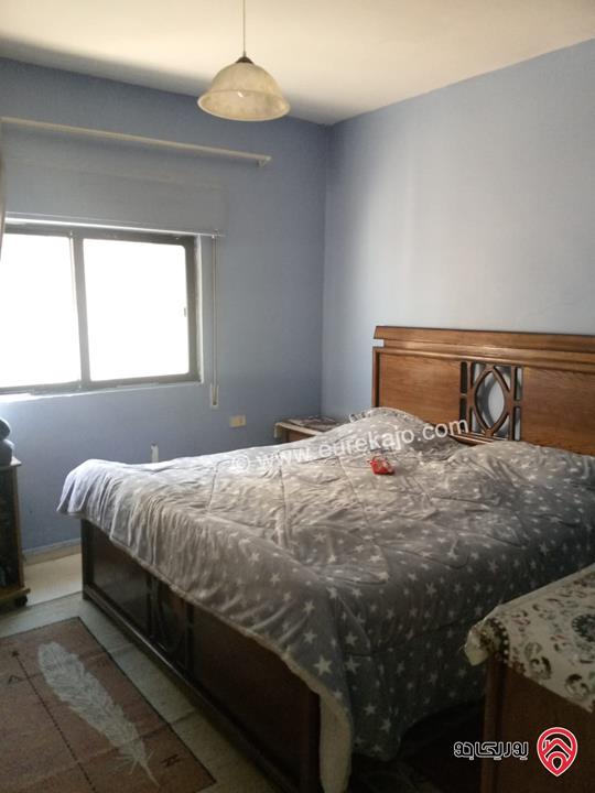 شقة استثمارية طابق ثاني مساحة 100م للبيع في عمان - الجاردنز، بالقرب من مطعم المنقل