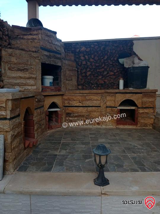 فيلا مساحة 900م على أرض 733م للبيع في عمان - شفابدران عيون الذيب مميزة جدا 