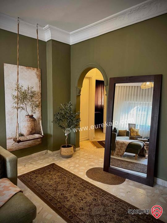 شقة مفروشة طابق ثالث مساحة 110م للايجار في عمان - اللويبدة جديد لم تسكن 