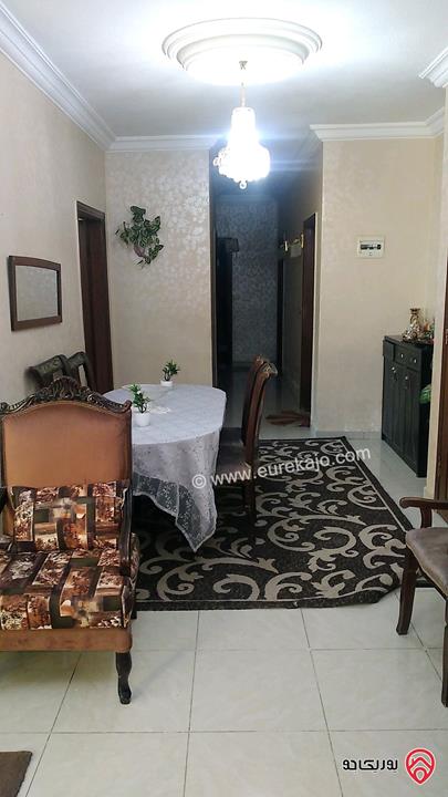 شقة مساحة 115م طابق أول للبيع في عمان - البنيات مقابل مدارس الحصاد 