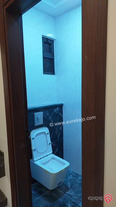  شقق مساحة 210م للبيع في عمان - ضاحية الرشيد 