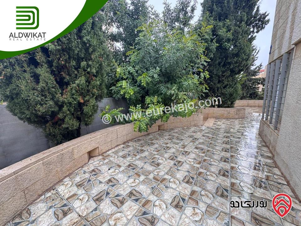 فيلا مستقلة مفروشة للبيع في عمان - خلدا مساحة البناء 580م ومساحة الارض 940م موقع اطلالة