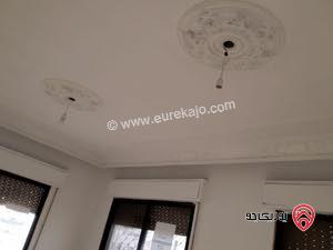 شقة مساحة 138م طابق ثالث للايجار في عمان - جبل الحسين - قرب مستشفى الاستقلال 