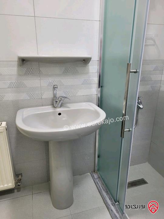 شقة مفروشة طابق اول مساحة 180م للايجار في عمان - الدوار الخامس 