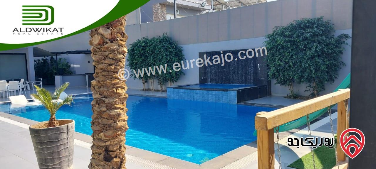 شالية للبيع في الغورمنتجع البحيرة البحر الميت مساحة البناء 200م ومساحة الارض 660م ومساحة الحديقة 300م