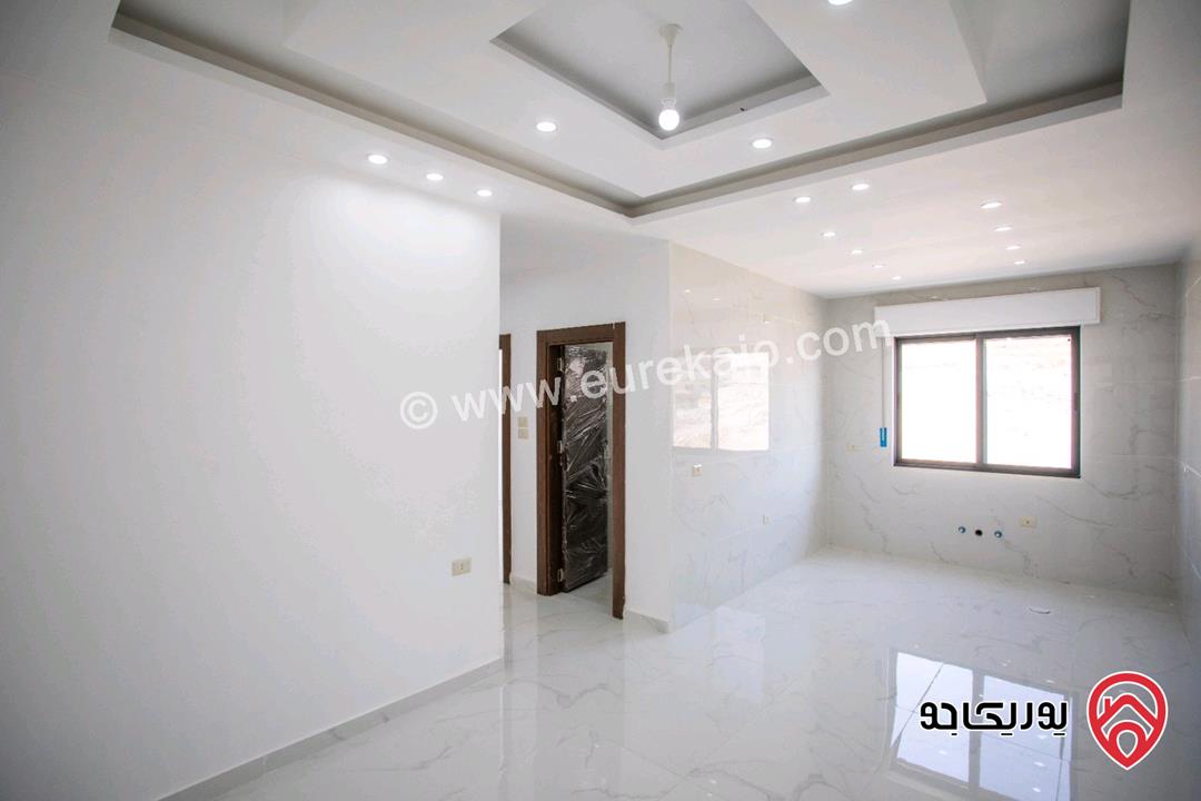 شقة طابق أرضي مساحة 117م للبيع في عمان - ابو علندا