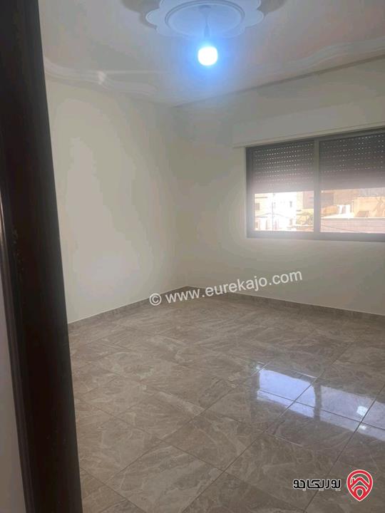 شقة طابق أول مساحة 107م للبيع في عمان - ابو علندا