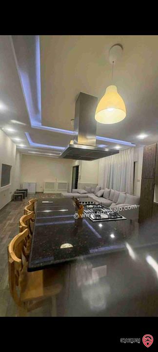 شقة شبه ارضية مساحة 130م داخلي و 70م خارجي للبيع في عمان - مرج الحمام 