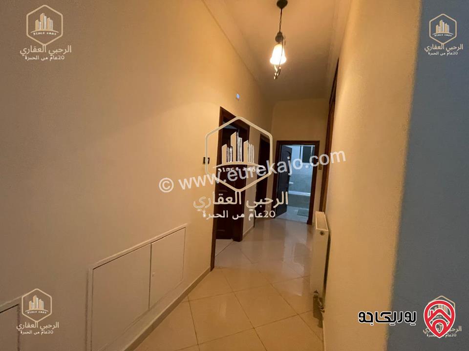 شقة مفروشة ارضية مساحة 240م داخلي و 100م خارجي للايجار في عمان - ضاحية الرشيد 