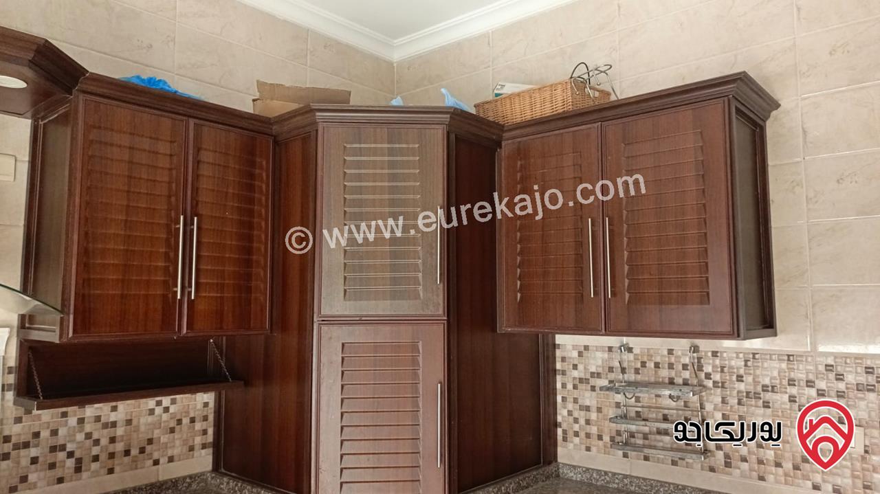 شقة مميزة طابق ثالث مساحة 160م للبيع في عمان - البيادر