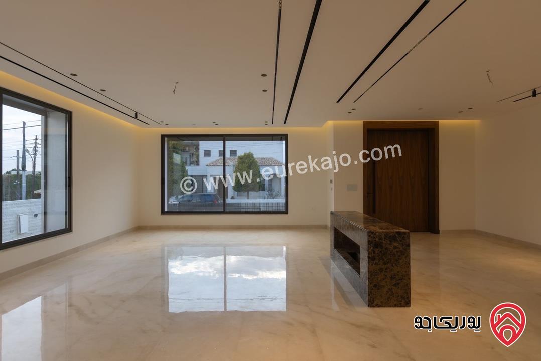 فيلا مساحة 750م على أرض 500م للبيع في عمان - ام تينه دابوق بالقرب من المواصفات و المقاييس و كوخ دابوق