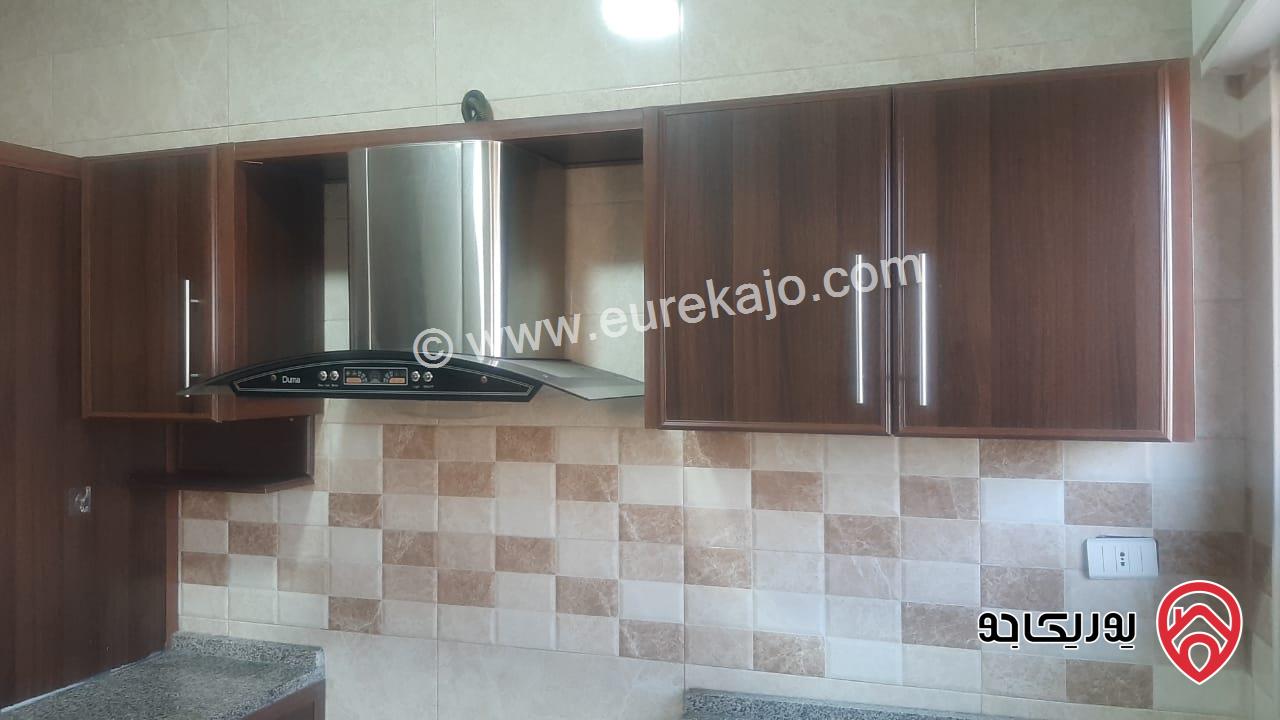 شقة طابق ثالث مساحة 110م للبيع في عمان – الجبيهة 