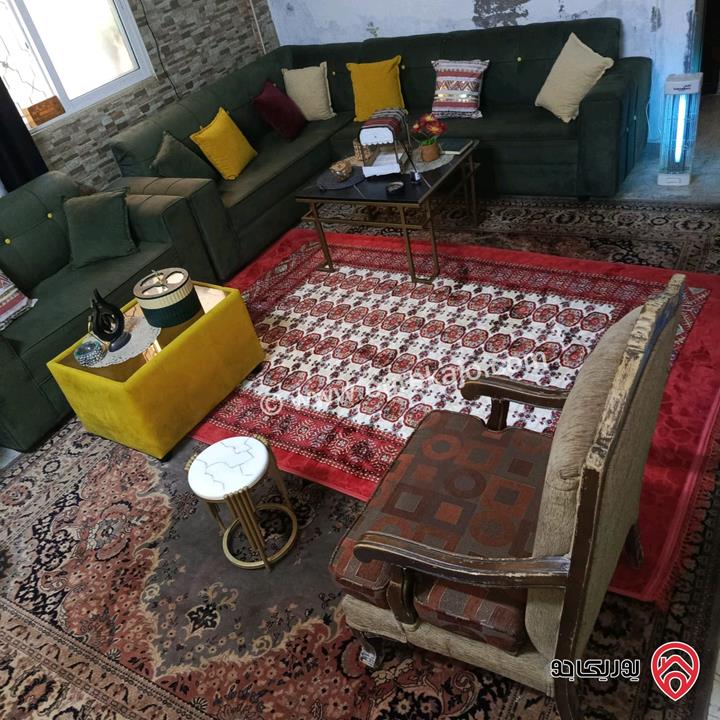 شقة طابق اول مساحة 107م للبيع في الزرقاء - جبل الامير حسن