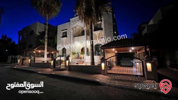 فيلا فخمة مساحة 870م على أرض 550م للايجار في عمان - الكرسي 