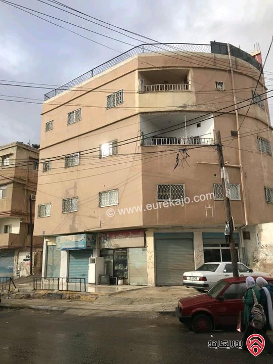 شقة طابق ثالث مساحة 106م للبيع في الزرقاء - حي الاسكان