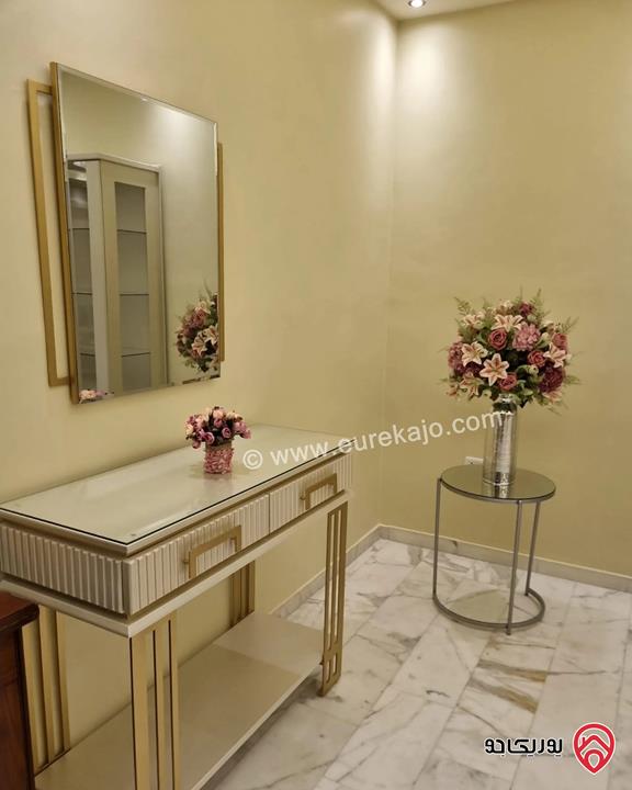 شقة أرضية مساحة 200م للايجار مفروشة في عمان - عبدون