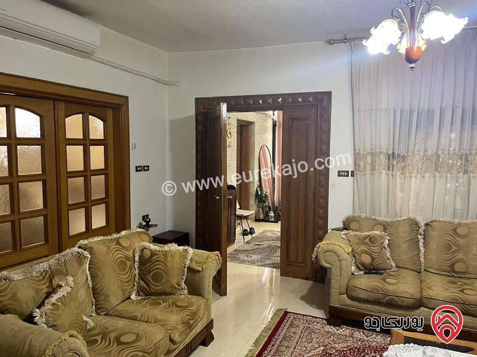 بيت مستقل مساحة 600م على أرض 980م للبيع في عمان - طبربور 