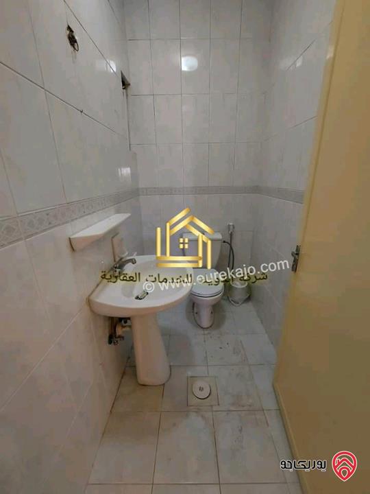 شقة فارغة طابق اول مساحة 170م للايجار في عمان - خلدا 