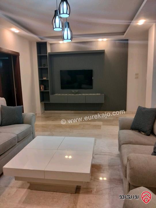 شقة فارغة طابق ثالث مساحة 200م للايجار في عمان - ضاحية النخيل 