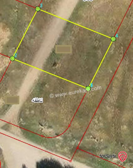 ارض مميزة 743م للبيع في اربد - من ارضي ناطفة حوض المقورة 