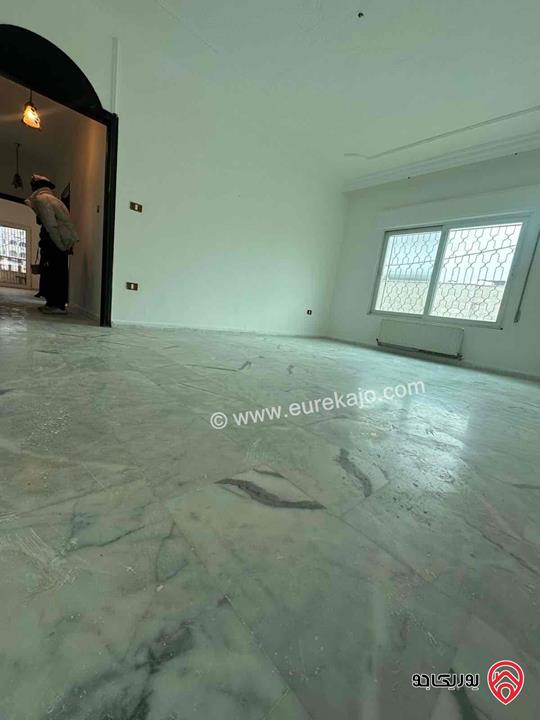 شقة طابق ثالث مساحة 200م للايجار في عمان - خلدا