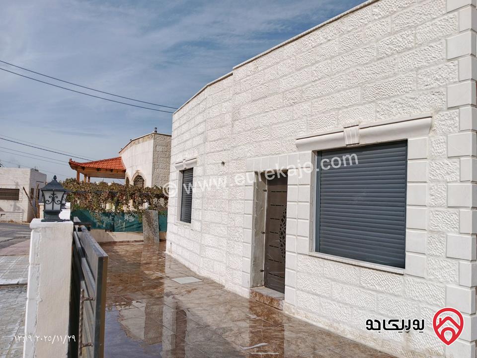 منزل مستقل مساحة 290م على أرض 303م بناء حديث للبيع في عمان - أبو علندا