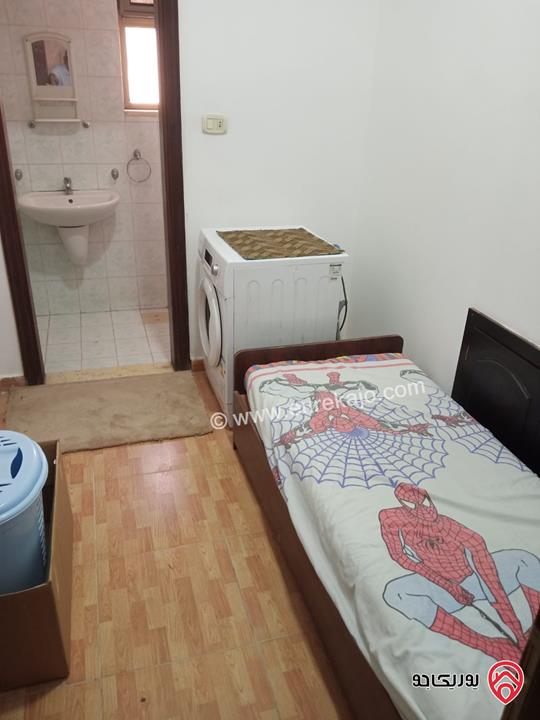 شقة طابقية مفروشة مساحة 275م للإيجار أو للبيع في عمان - دير غبار