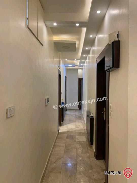 شقة أرضية مساحة 166م داخلي و 250م خارجي للبيع في عمان - الشميساني