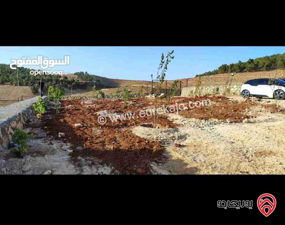 مزرعة مساحة 3400م للبيع في شرق جرش منطقة شاليهات عالية ومطلة