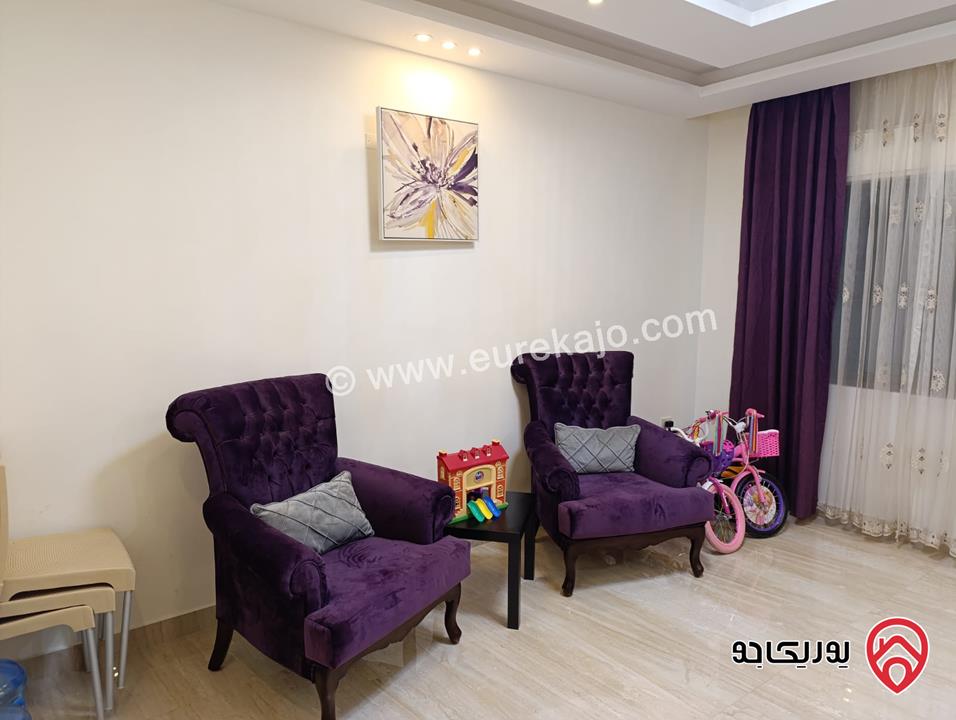 شقة تشطيبات سوبر ديلوكس مساحة 180م داخلي و 120م خارجي بإطلالة مميزة وسعر مغري للبيع في عمّان – ضاحية الياسمين (ربوة عبدون)