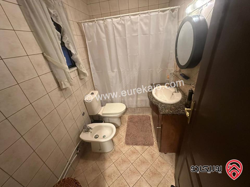 شقة مميزة دوبلكس مساحة 260م داخلي و 150م خارجي للبيع في عمان - خلدا