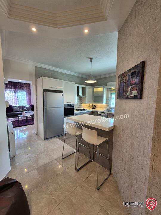شقة سوبر ديلوكس 120م طابق ثاني مفروشة للايجار السنوي في عمان - الجندويل super deluxe furnished apartment for annual rent