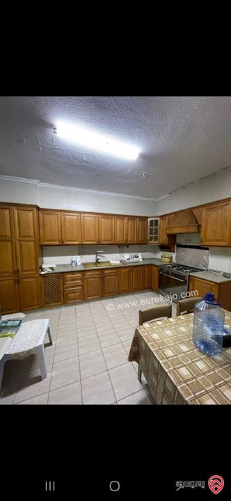 شقة طابق ثاني مساحة 145م للبيع في عمان - ام اذينة 