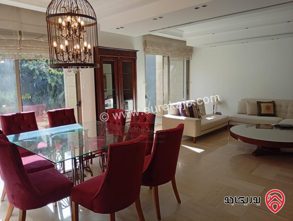 شقة مفروشة مميزة مساحة 250م داخلي و 180م خارجي للبيع في عمان - عبدون