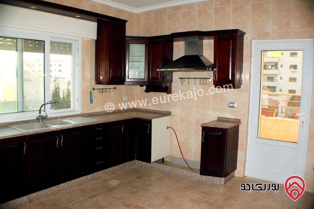 شقة مساحة 200م طابق ثالث للبيع في عمان - مرج الحمام