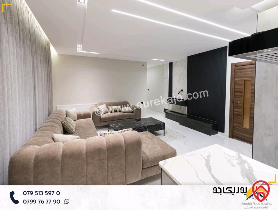 شقة شبه أرضي مساحة 177م مع ترس 50م للبيع في عمان - طريق المطار