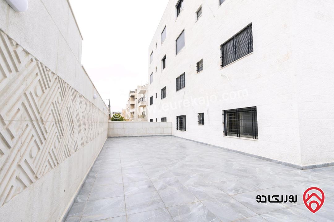 شقة أرضية مساحة 170م داخلي و 180م خارجي للبيع في عمان - البنيات 