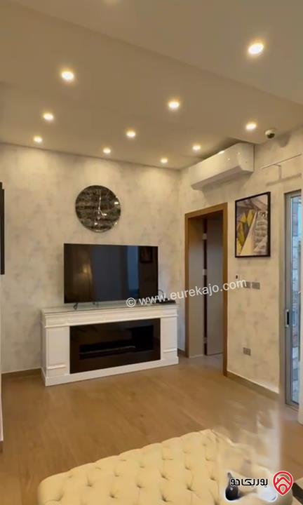 شقة طابق ثالث دوبلكس مساحة 230م للبيع مفروشة في عمان - دير غبار 