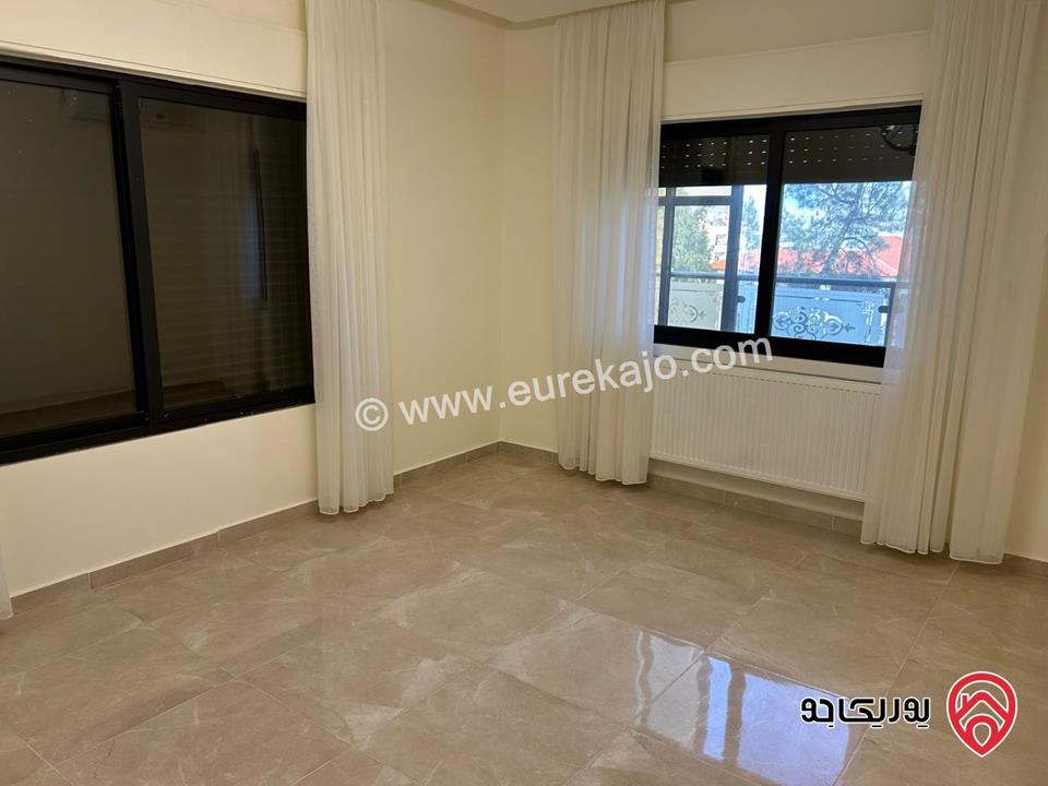 شقة سوبرديلوكس طابق ثالث مساحة 125 متر للبيع في عمان - الدوار السابع