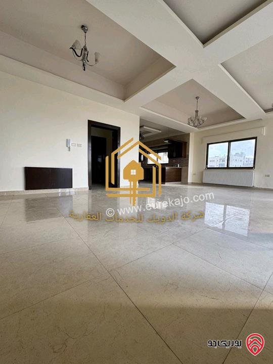 شقة سوبر ديلوكس مساحة 140م للايجار في عمان - خلدا 