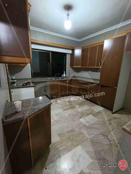 شقة فارغة مساحة 150م طابق ثاني للايجار في عمان - خلدا