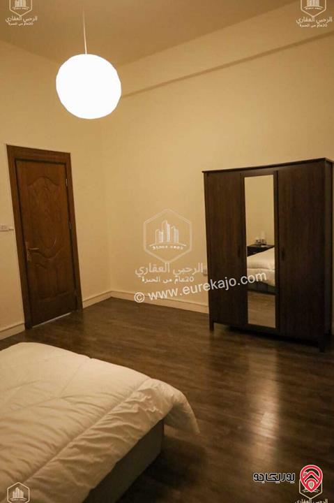 شقة مجددة مساحة 175م ارضية للايجار في عمان - اللويبدة