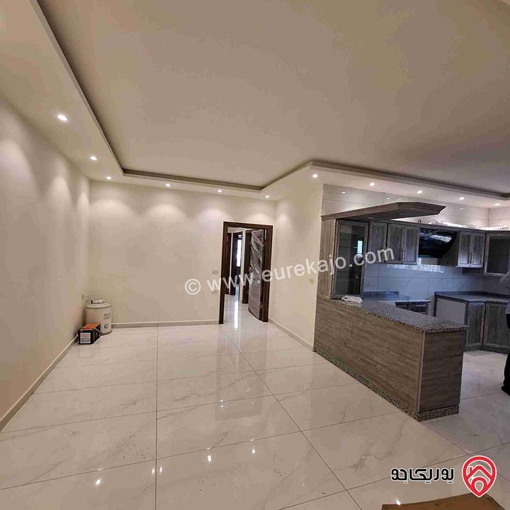 شقة مساحة 150م للايجار في اربد جنوب القصر العوادين