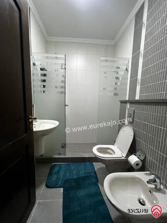 شقة مفروشة طابق أول مساحة 211م للايجار في عمان - ام اذينة