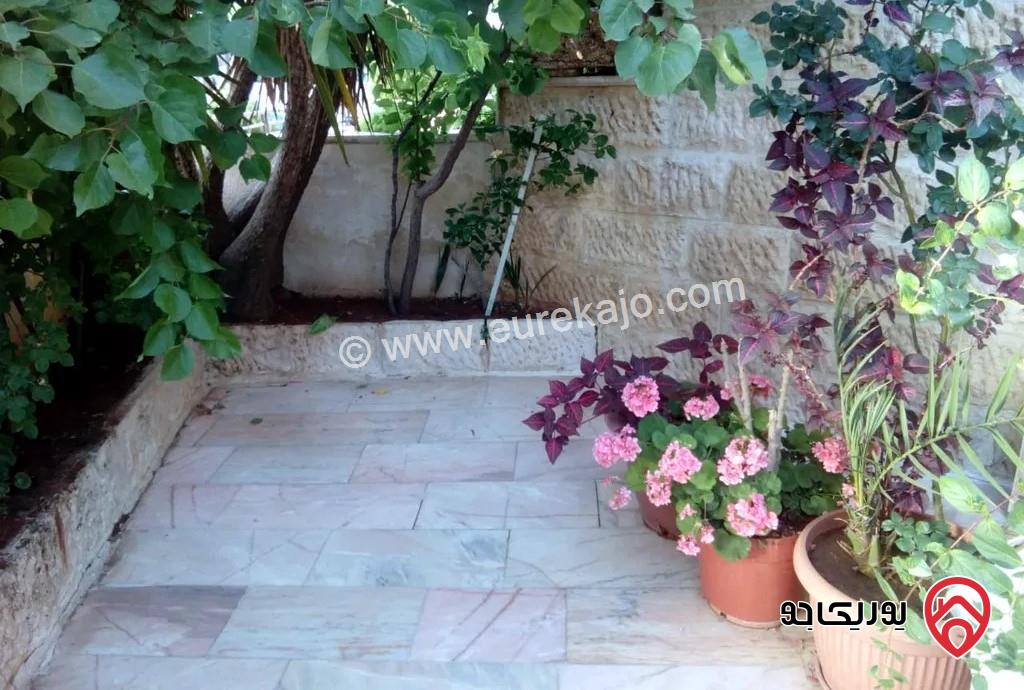 شقة أرضية مساحة 207م داخلي و 150م خارجي للبيع في عمان - دير غبار