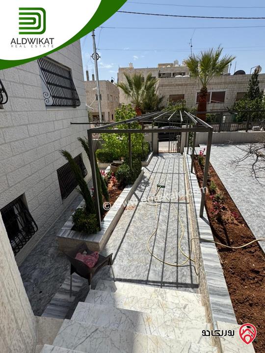 عماره سكنية للبيع في عمان - الشميساني مجددة بالكامل تتكون من 5 شقق طابقيه مساحة الشقة 250م ومساحة الارض 677م بسعر مغري