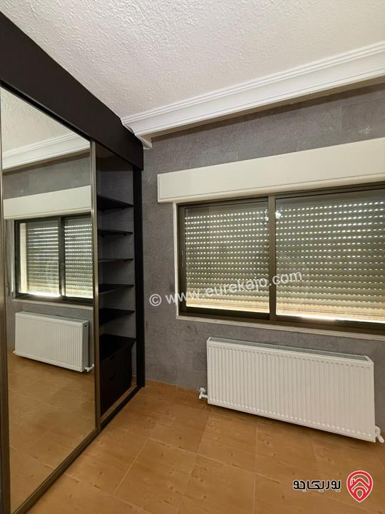 شقة مميزة طابق ثاني مساحة 175م للبيع في عمان - خلدا 